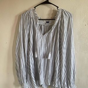 Old Navy women’s blouse xl brand new never worn